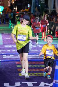 BIB: 3326, 3091
                            <button type="button" onclick="openModal(26245705)" class="btn btn-primary btn-sm float-right btn-popup" data-toggle="modal" data-target=".modal-high-quality">
                        <i class="fas fa-shopping-cart"></i> Add to Cart
                    </button>
                                            <button type="button" onclick="isThisMe(26245705, true)" class="btn btn-success btn-sm float-right btn-popup btn-isme hidden" data-toggle="tooltip" data-placement="bottom" title="นี่คือรูปของคุณใช่ไหม คลิกที่นี่เพื่อเอาเข้าอัลบั้ม">
                        <i class="fas fa-plus"></i> Add to album
                    </button>
                    <button type="button" onclick="isThisMe(26245705, false)" class="btn btn-warning btn-sm float-right btn-popup btn-isnotme hidden">
                        <i class="fas fa-ban"></i> Remove from album
                    </button>